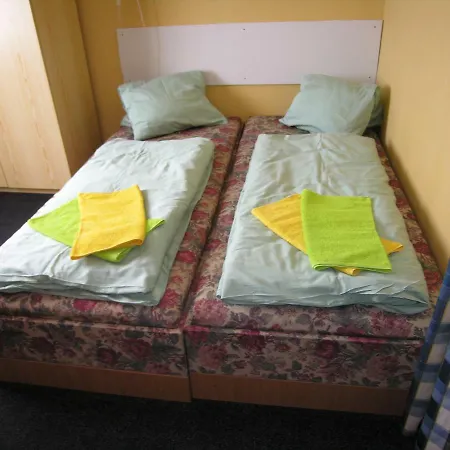 Chata Alzbeta Semesterbostad Mariánská